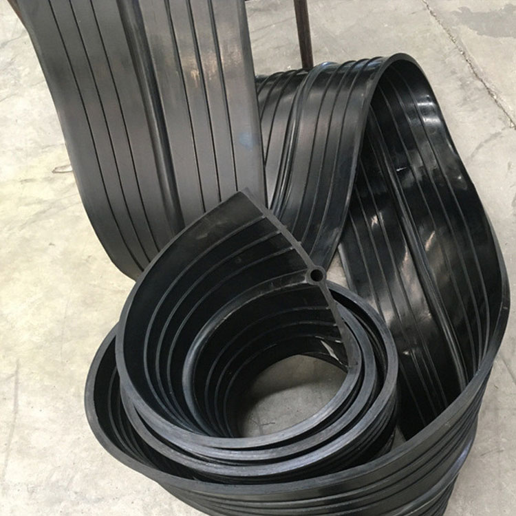 湖南中埋式橡膠止水帶如何安裝